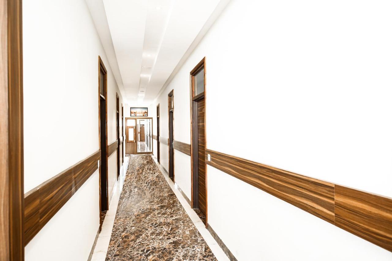 Hotel Woodcrest Zirakpur Chandigarh - Luxury Rooms Ngoại thất bức ảnh