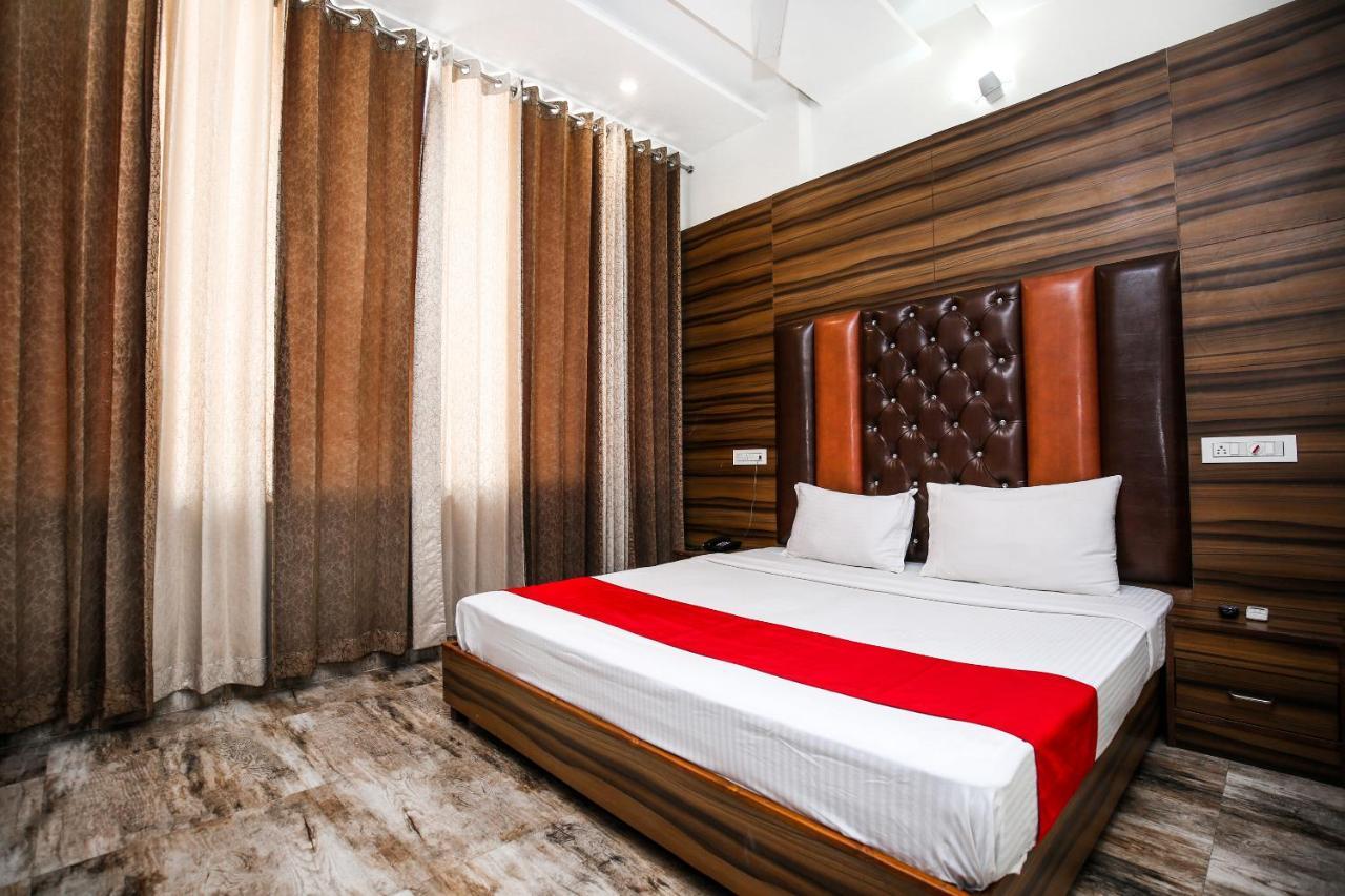 Hotel Woodcrest Zirakpur Chandigarh - Luxury Rooms Ngoại thất bức ảnh